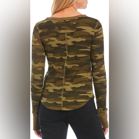 Free People Everest Camo Henley Print Button Snap Long Sleeve Shirt Size Medium - Picture 7 of 16